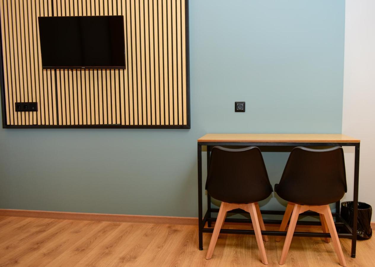 Kraka Apartments Leonídion エクステリア 写真