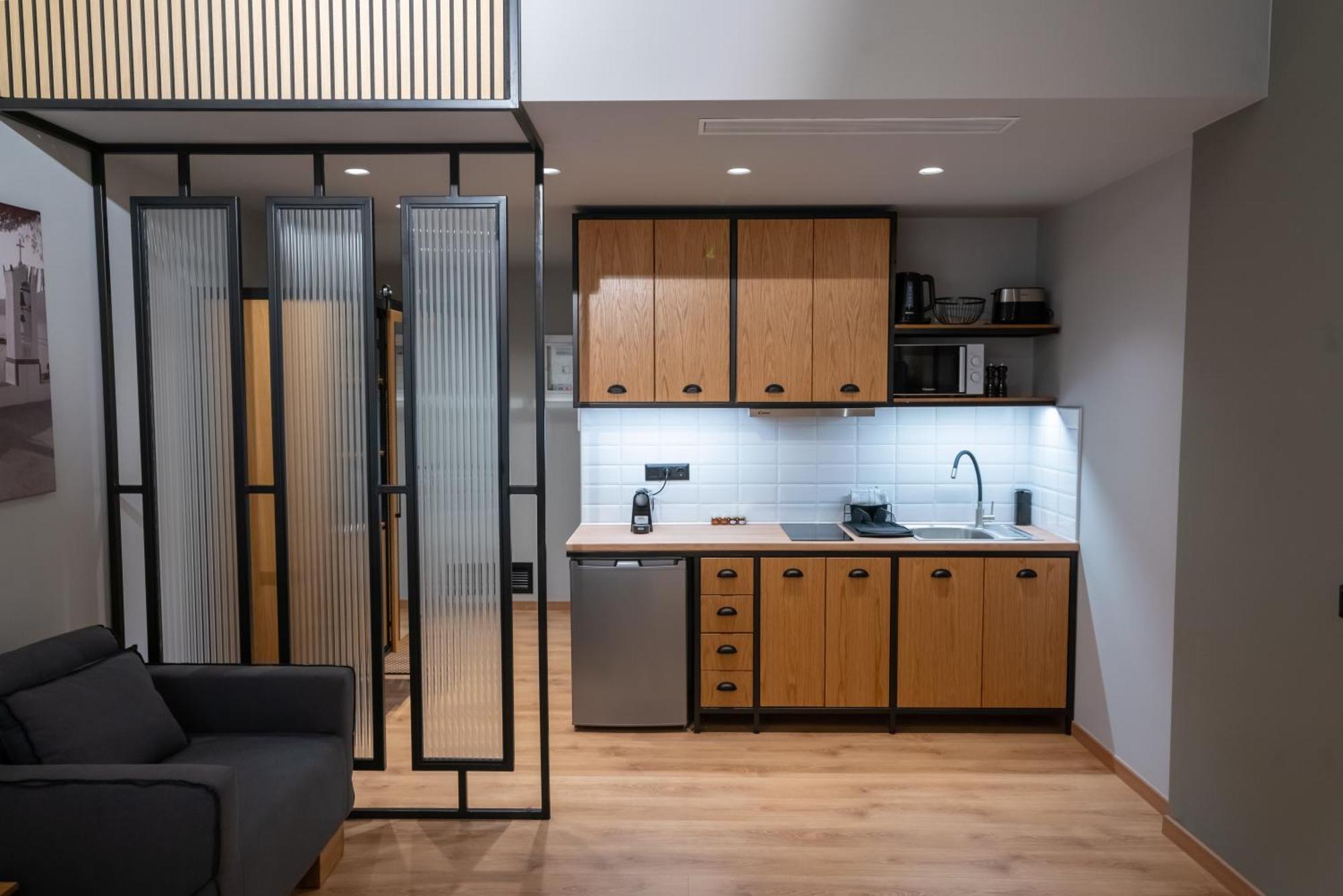 Kraka Apartments Leonídion エクステリア 写真