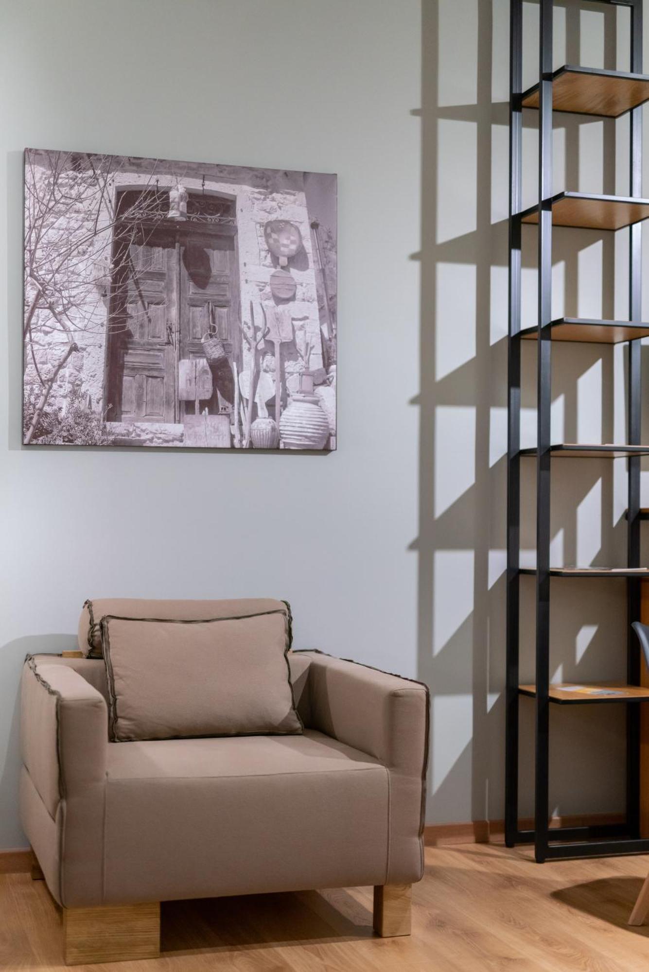 Kraka Apartments Leonídion エクステリア 写真